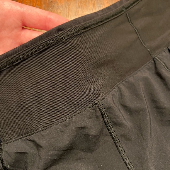 Lululemon Mind Over Miles Shorts size 10 Black EUC - Picture 4 of 9
